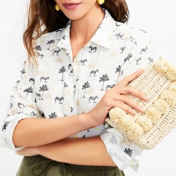 Ann Taylor Tops - NWT Ann Taylor white button up long sleeve top with zebras and palm trees